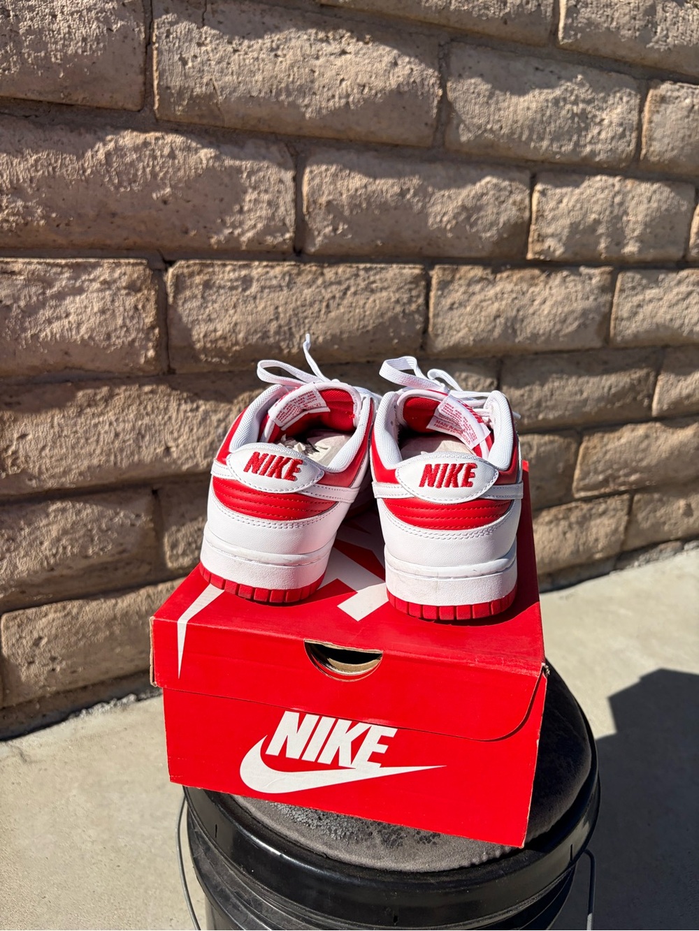 Nike Kids Red and White Low-Top Sneakers - Picture 4 of 8